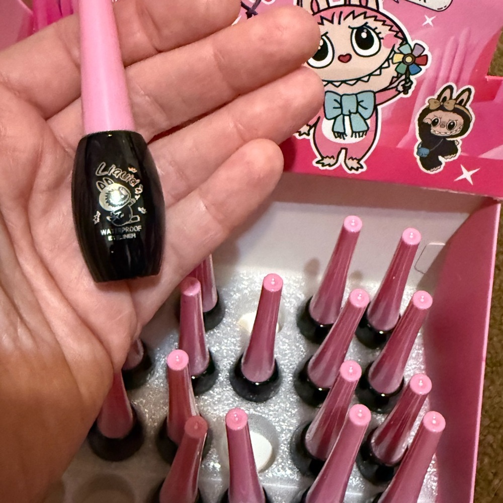 Pink and Black Liquid Eyeliner Set